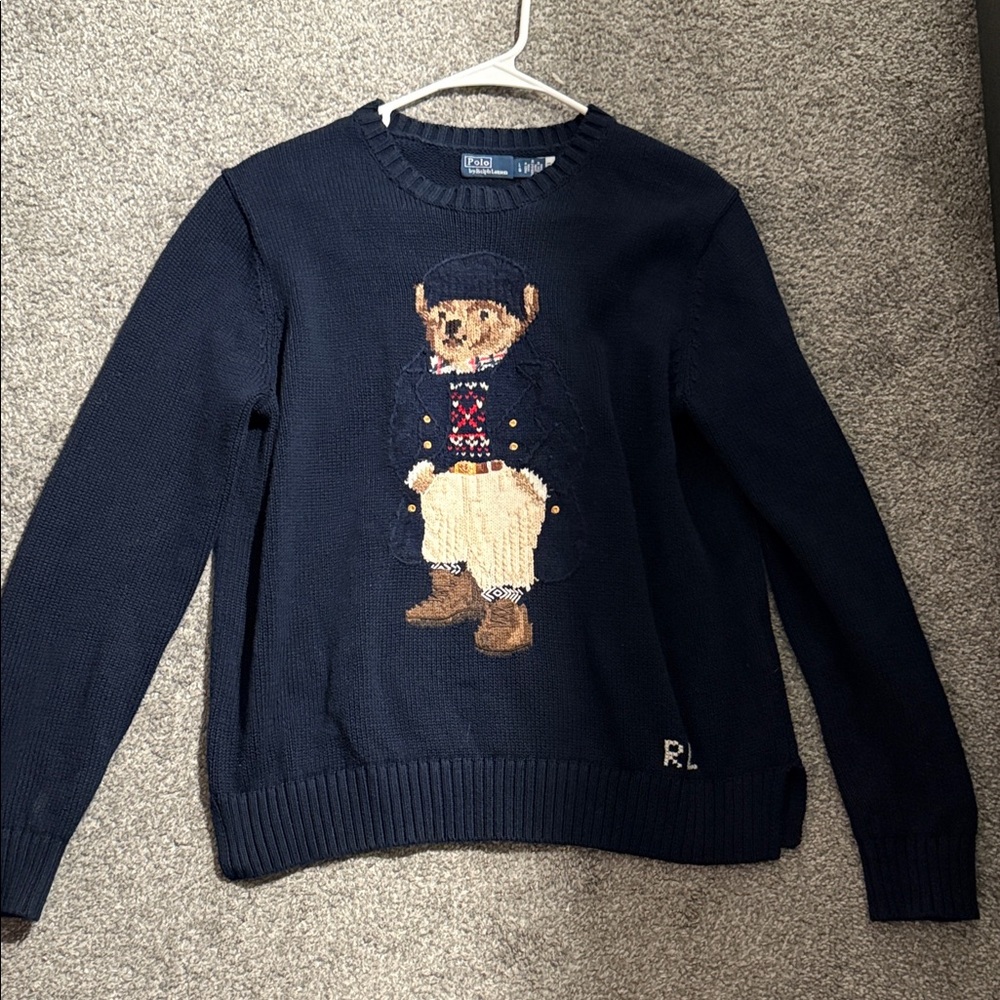 Ralph Lauren Polo Bear sweater. Size Large. Fairly New used once